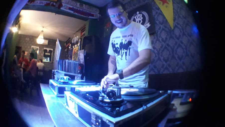 Na Caverna da Consultoria: Carlos Magno